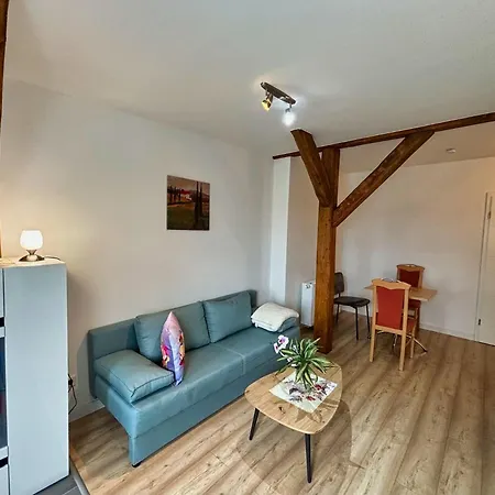 Fw 90 - Gemuetliche Dachgeschosswohnung Mit Ausblick 아파트